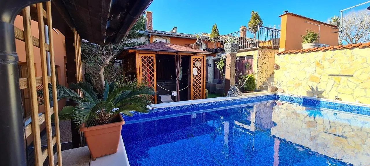 Bed & Breakfast Villa Adriana Premantura